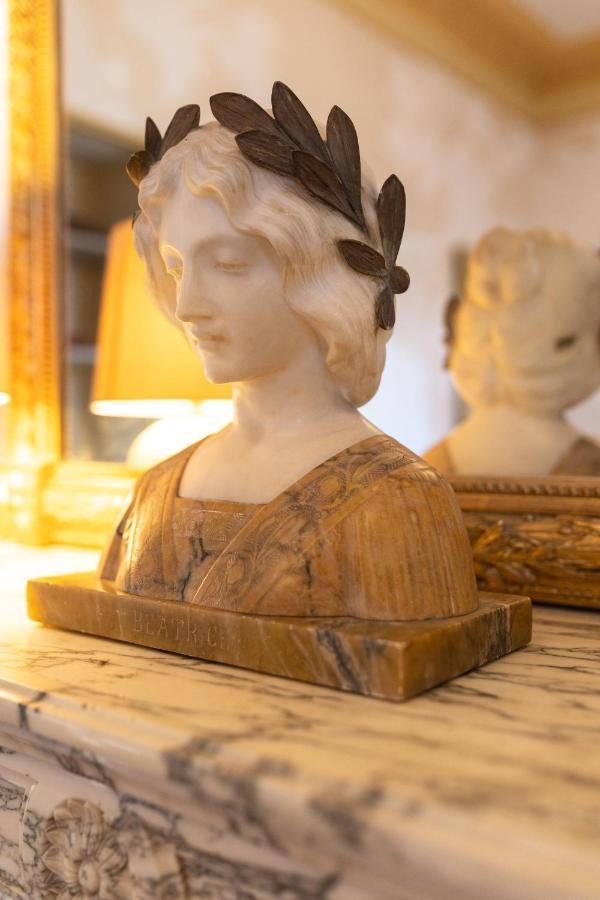 Irigny Hotel-Musee Villa Bagatelle المظهر الخارجي الصورة