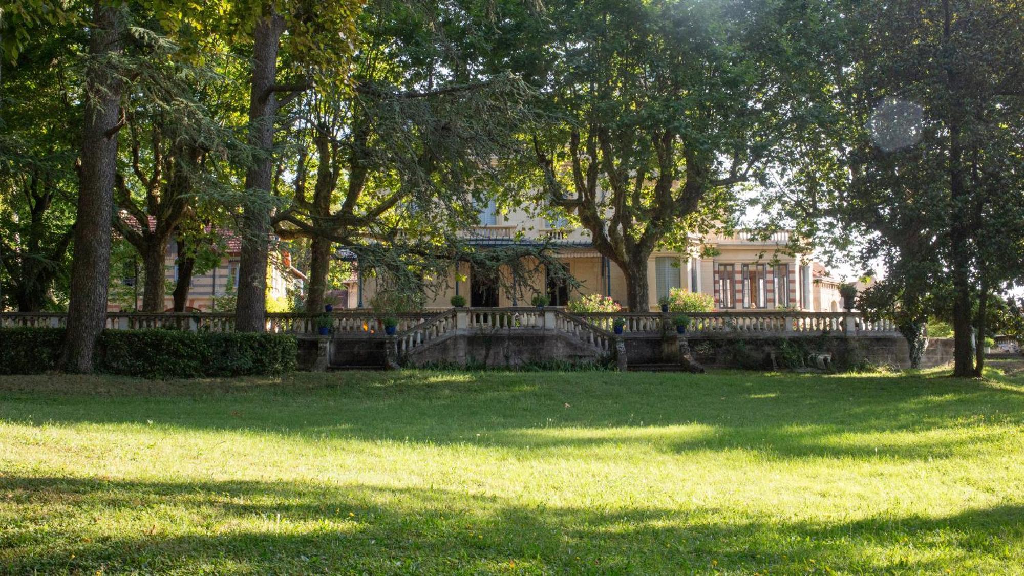 Irigny Hotel-Musee Villa Bagatelle المظهر الخارجي الصورة